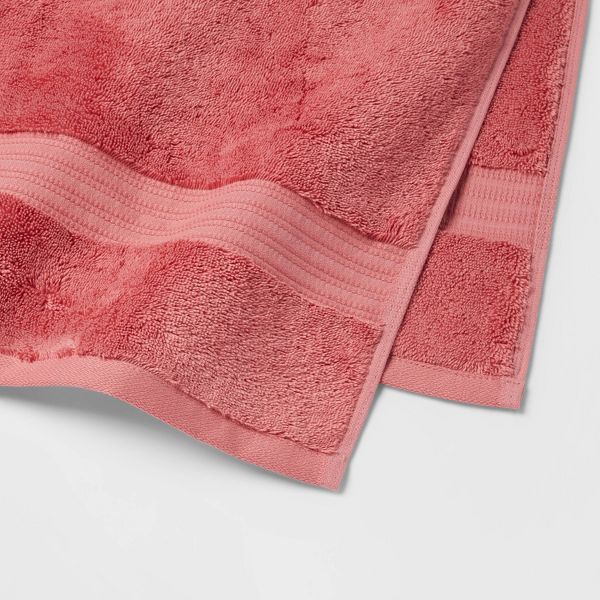 Total Fresh Antimicrobial Bath Towel Rose Pink - Threshold™: Heavyweight Cotton, Low Lint, Machine Washable