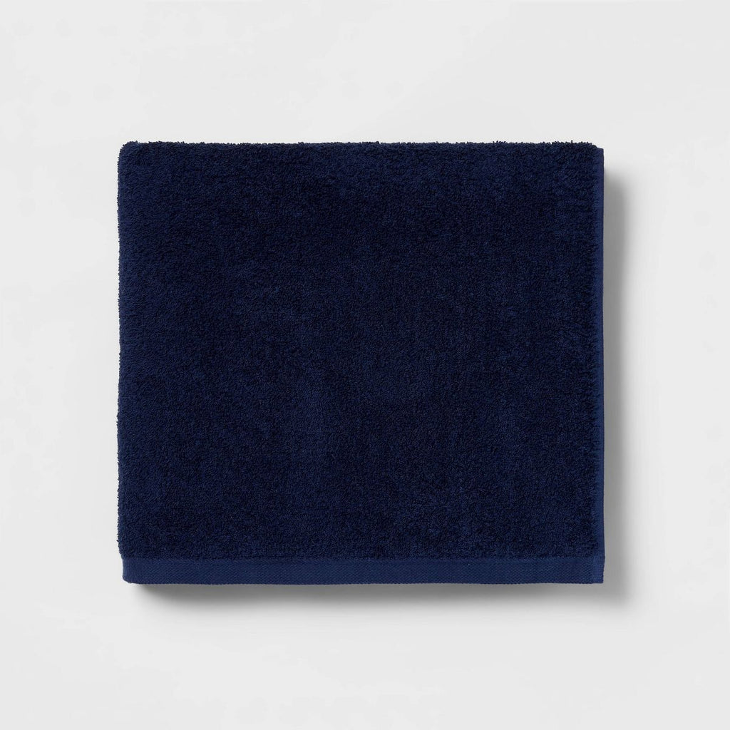 Everyday Bath Towel Navy - Room Essentials™: 100% Cotton, Midweight 450-550 GSM, Machine Washable, OEKO-TEX Certified